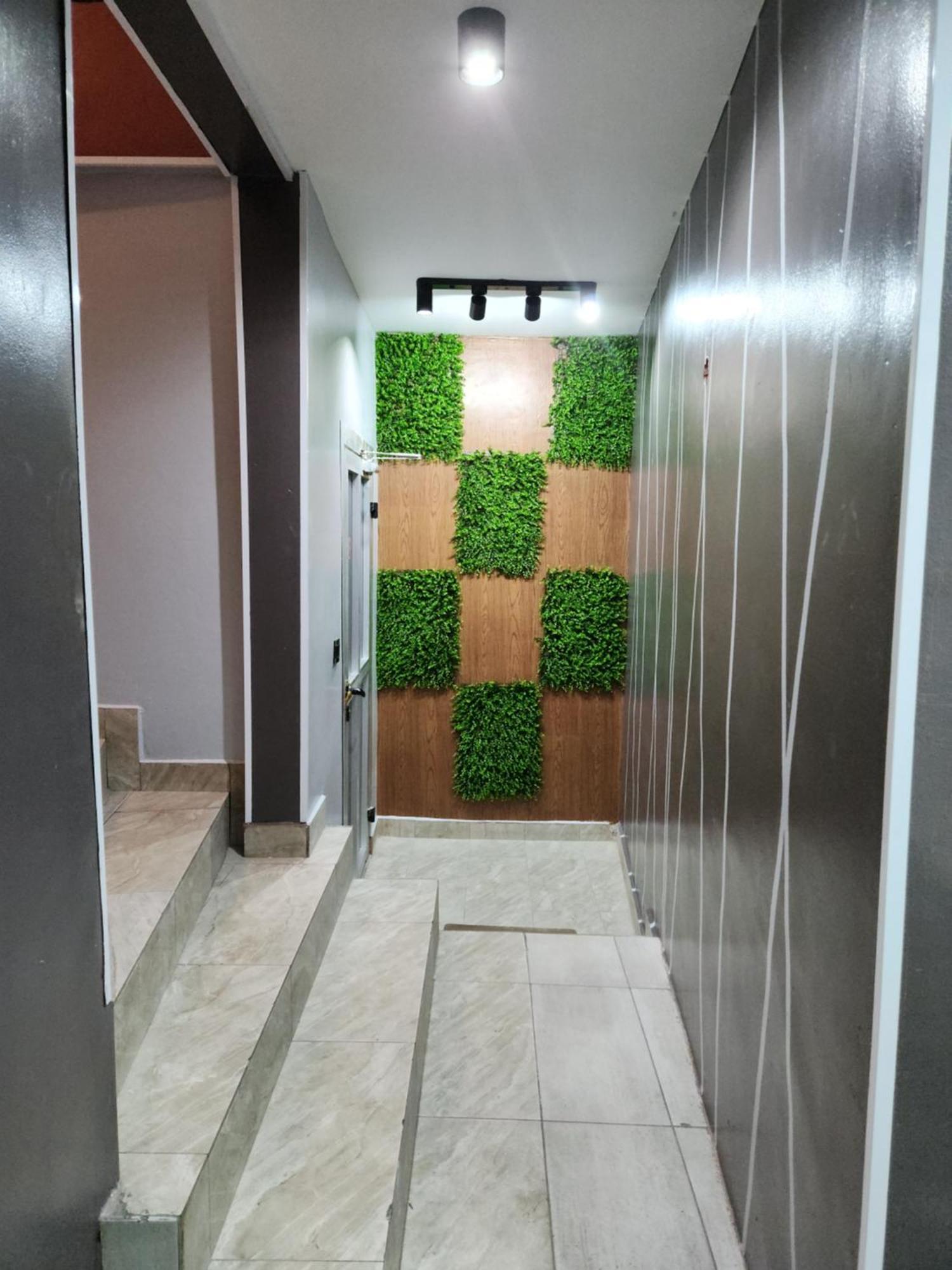 Meuble 1Ch 2E Ch Dispo Avec Un Supplement E1D Apartman Douala Kültér fotó